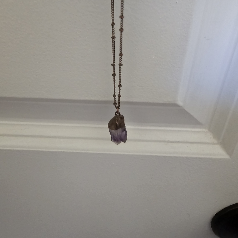 Chic Amethyst Pendant Necklace